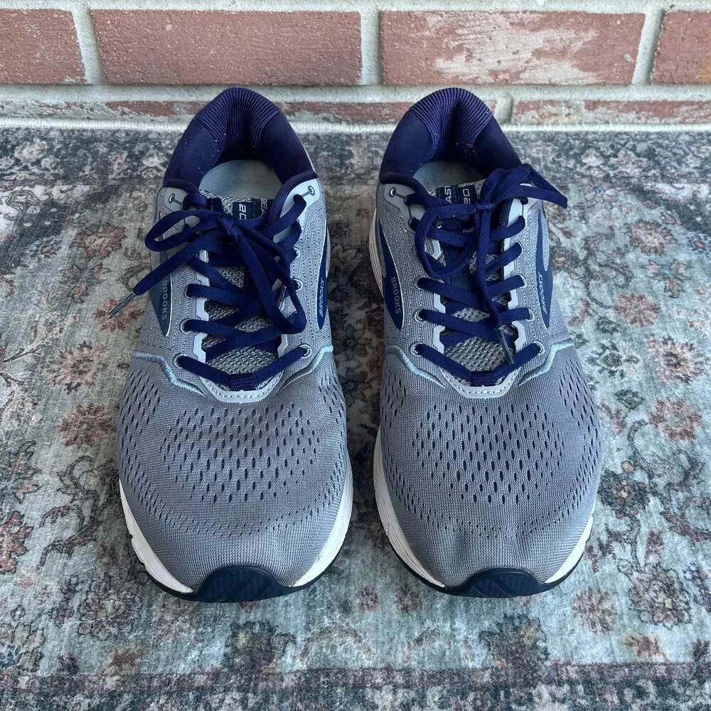 Brooks Beast 20 / Mens Size 12 / Gray Navy Peacoat Running Shoes 1103271D491